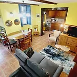 Achego Transmontano Feriehus Alfândega da Fé